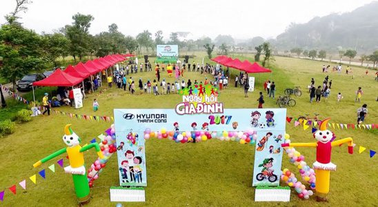 Trò chơi là một yếu tố quan trọng của ngày hội gia đình