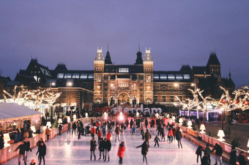 Tham gia vào lễ hội ánh sáng mùa đông tại Amsterdam - Hà Lan
