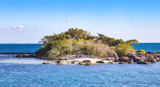 Hòn Móng Tay - viên ngọc ẩn mình (